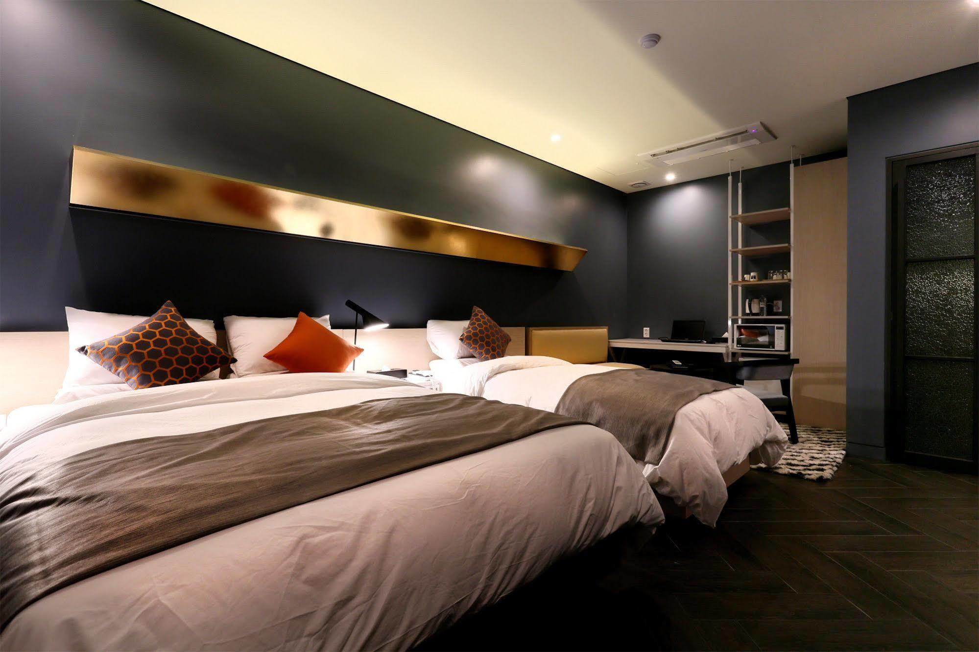 Circle Hotel Incheon Exterior foto